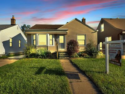 526 Mill St, Lincoln Park, MI, 48146