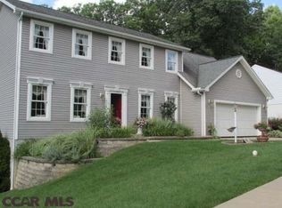 616 Old Farm Ln, State College, PA 16803