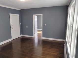 95 Kent St, Hartford, CT 06112