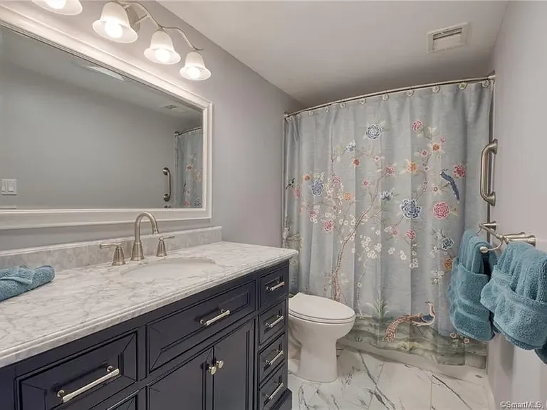 43 Brookwood Dr — Photo 8