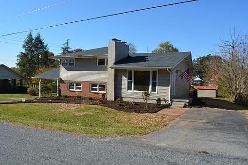 1st image of 213 Huffmond St