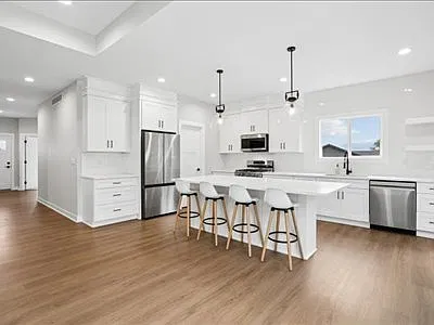 307 South Walnut Drive - 1 — Photo 4