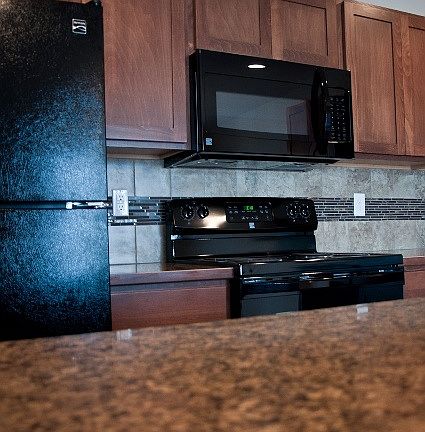3rd image of 603 N Jakeman Ln