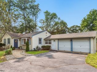 78 Stanhope Rd, Sparta, NJ 07871