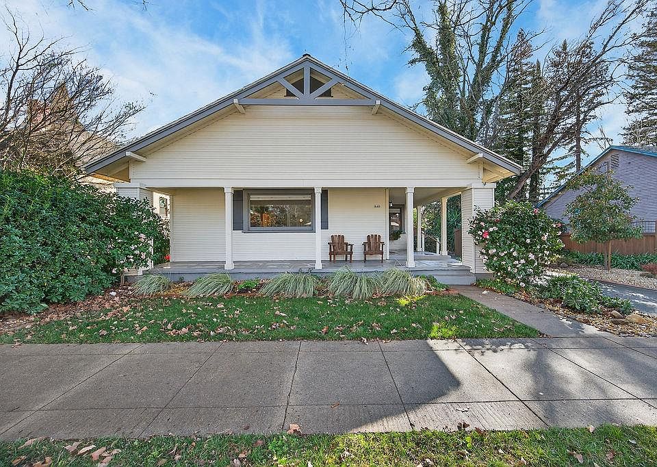 1st image of 840 7th Ave