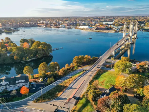 19 Bridge Street #1, Kittery, ME 03904