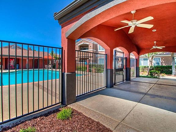 5th image of 885 Halidon Way APT 524