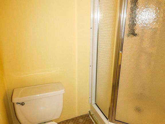 5th image of 1801 Elaine Dr #1801
