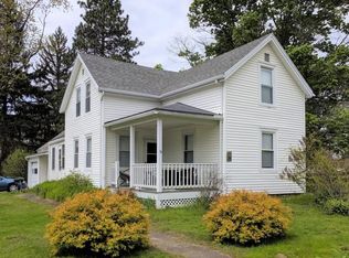 92 Montague Rd, Amherst, MA 01002