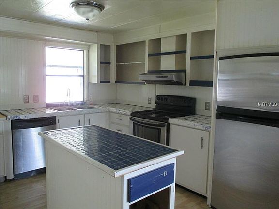 5th image of 5456 Golden Gate Blvd