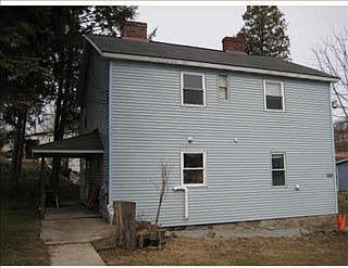 5th image of 151 Continental Dr