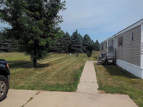 2nd image of 20798 Holland Rd