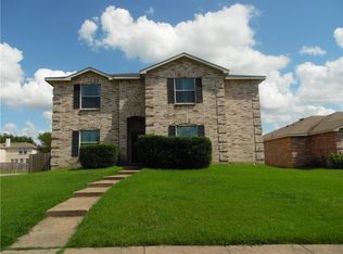 1432 Singing Bird Dr, Lancaster, TX 75134