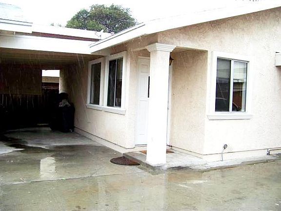 2nd image of 9549 Olive St