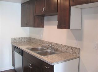 1033 Southwood Dr APT F, San Luis Obispo, CA 93401