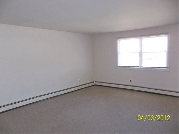 4th image of 12 Verdi St