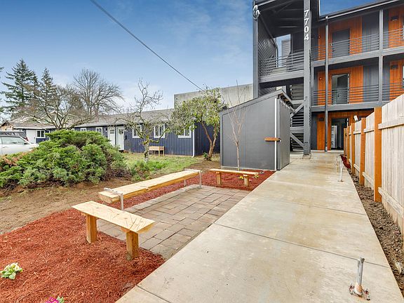 2nd image of 7714 SE Mitchell St #7d49a8200