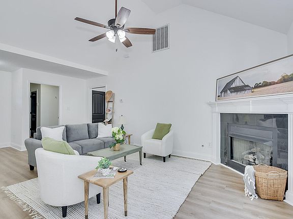 4th image of 5024 Trickling Creek Dr