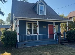 2335 Ellis St, Bellingham, WA 98225
