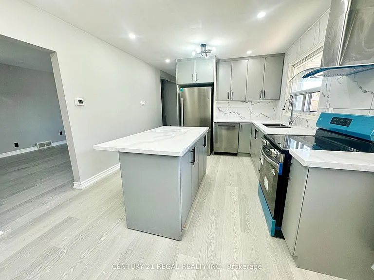 14 Reddins Rd #MAIN — Photo 2