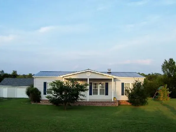 324 Old Huntsville Rd, Fayetteville, TN 37334