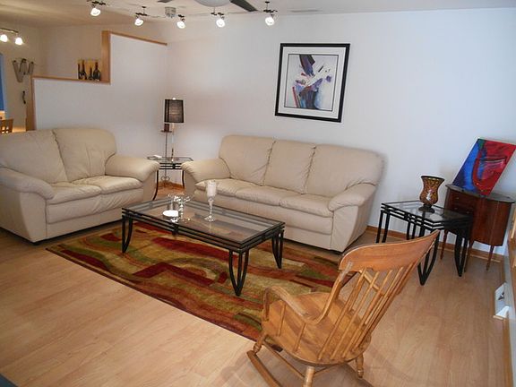 3rd image of 13611 S Lawler Ave