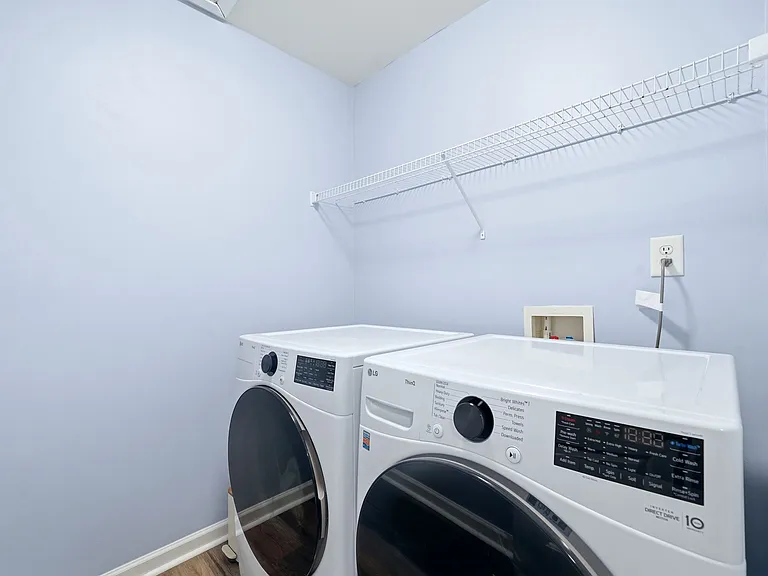 1002 Mearn Rd — Photo 34