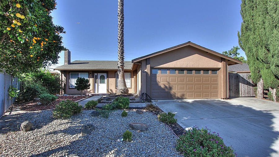 1st image of 3955 Arden Farms Pl