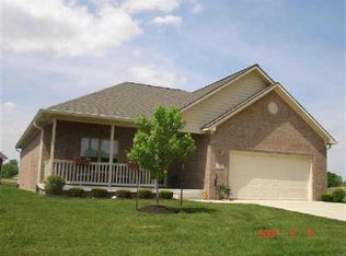 5436 Shae Lake Dr, Mooresville, IN 46158