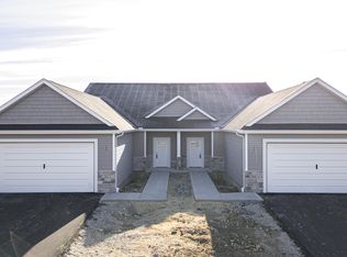 704 Kelsey Rd, Beloit, WI 53511