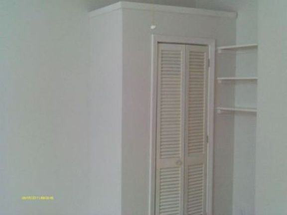 3rd image of 1708 Cambronne St