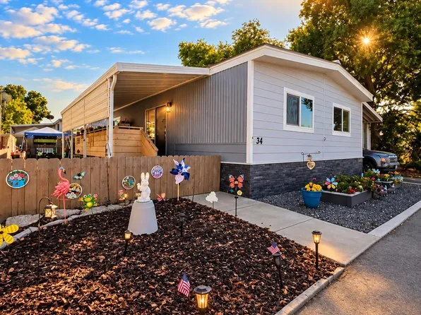 415 N Akers St Space 34, Visalia, CA 93291