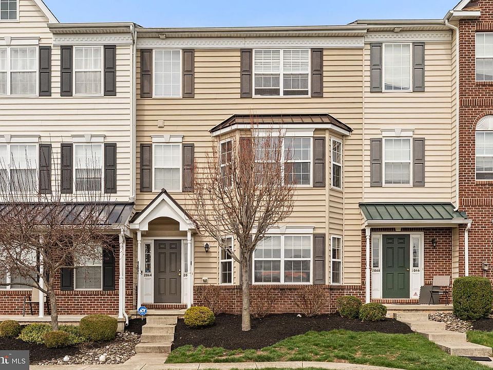 1st image of 2062 Berkeley Dr