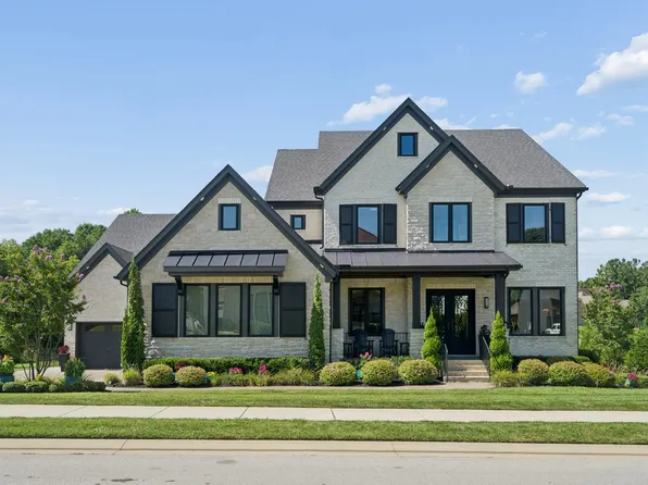 4577 Majestic Meadows Dr, Arrington, TN 37014
