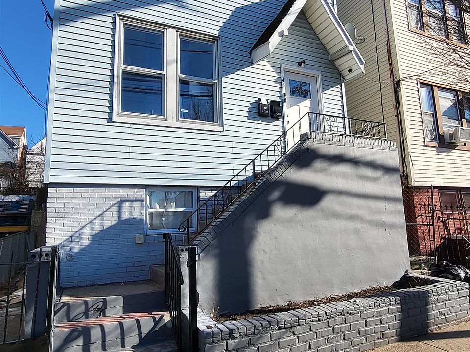 1st image of 45 Highland Ave #2