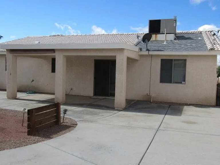 3740 Hiawatha Dr — Photo 15