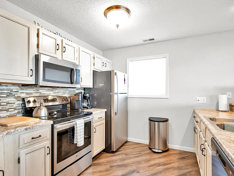 404 Regatta Bay Cir #2A — Photo 10