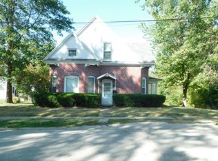 1007 Stone St, Muscatine, IA 52761