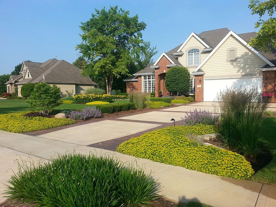 1st image of 17305 S Honora Dr