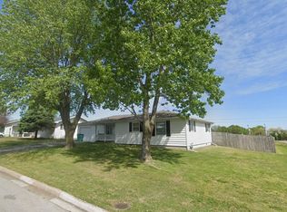 2707 W Chicago St, Springfield, MO 65803