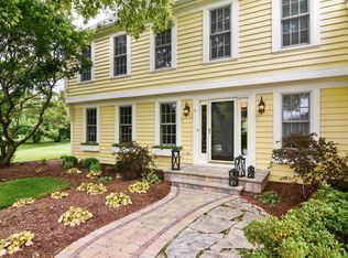 21950 N Chapel Hill Dr, Deer Park, IL
