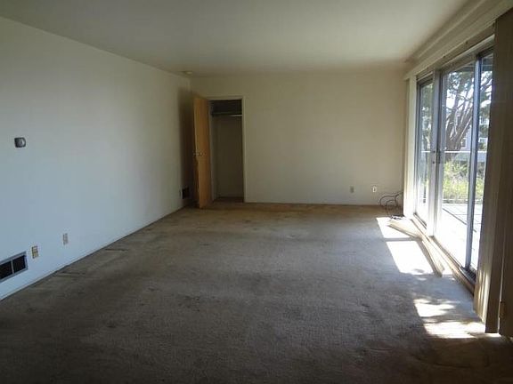 3rd image of 70 Crestline Dr APT 1