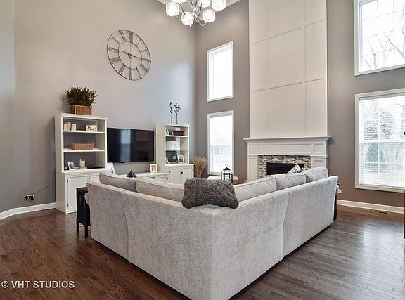 5th image of 3508 Harold Cir