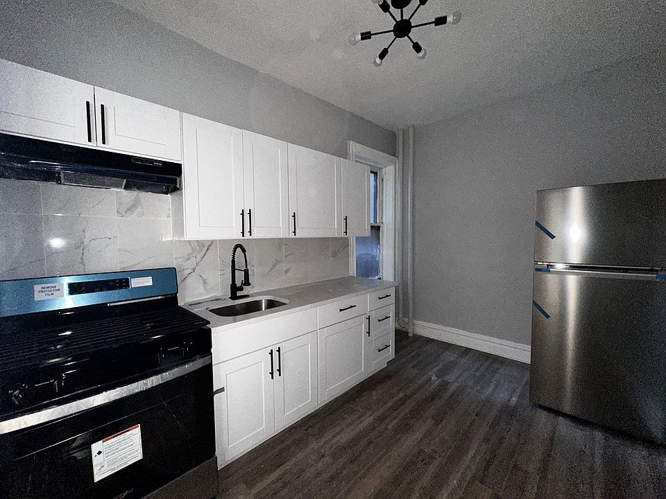 1st image of 319 Summit Ave APT 5