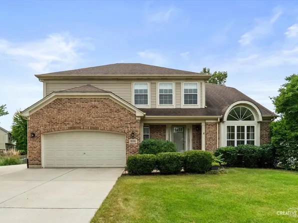 906 Rivers Edge Dr, Minooka, IL 60447