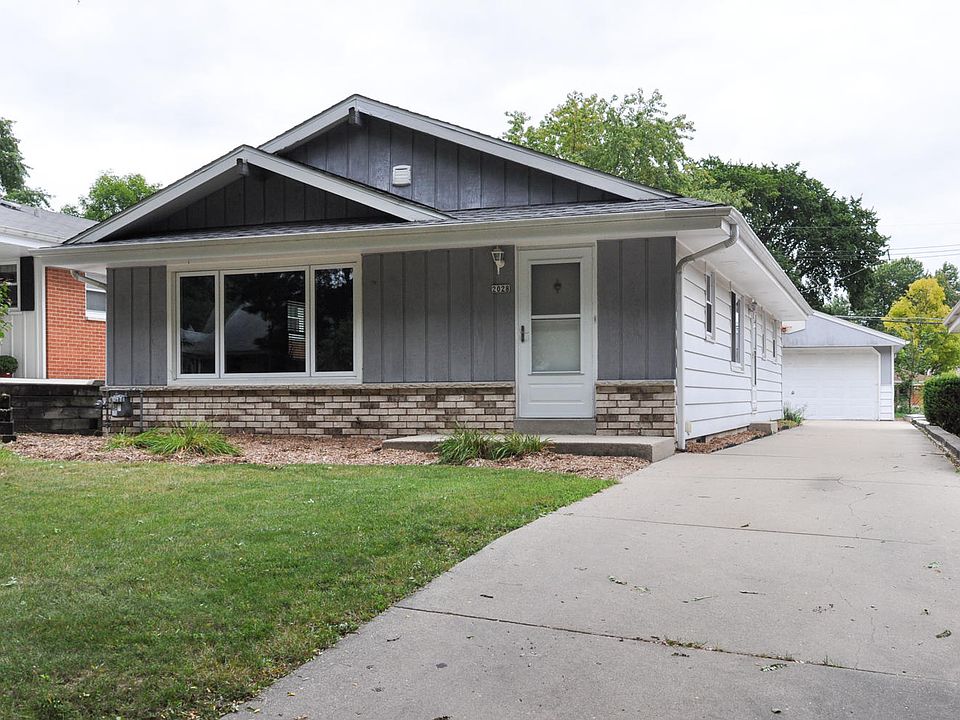 1st image of 2028 N 114th St