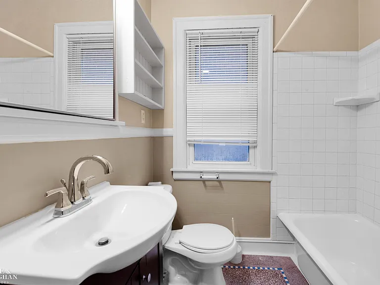 815 Beaconsfield Ave #2N — Photo 13