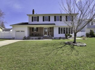 12 Tara Lin Dr, Hazlet, NJ 07730