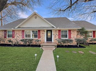 407 John Arden Dr, Waxahachie, TX 75165