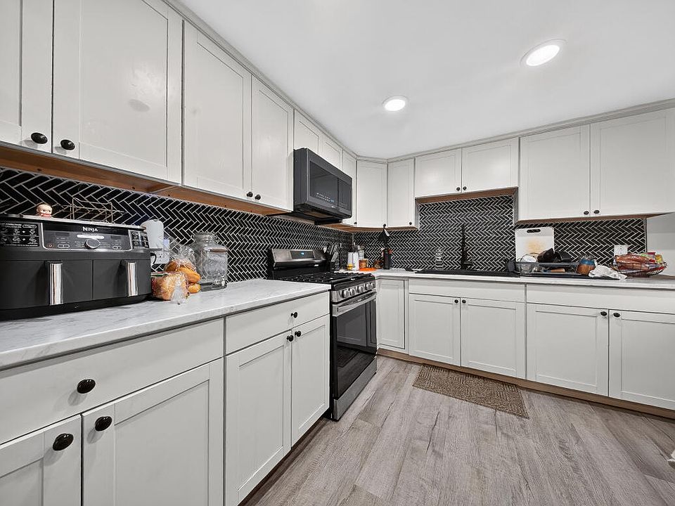 1st image of 54 Pride Street
